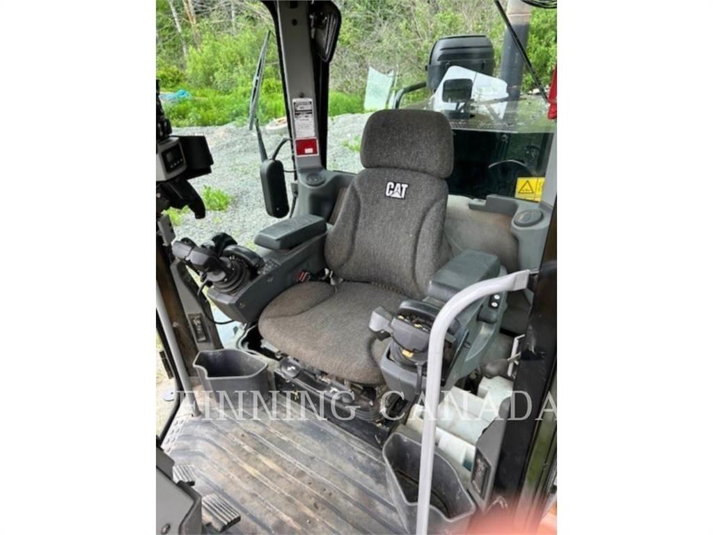 CAT 160M Grejdery