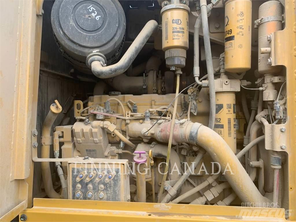 CAT 160M AWD Grejdery