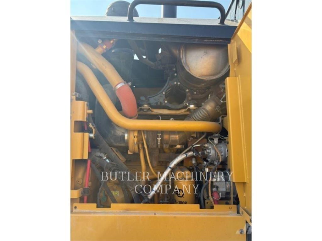 CAT 160M2AWD Grejdery