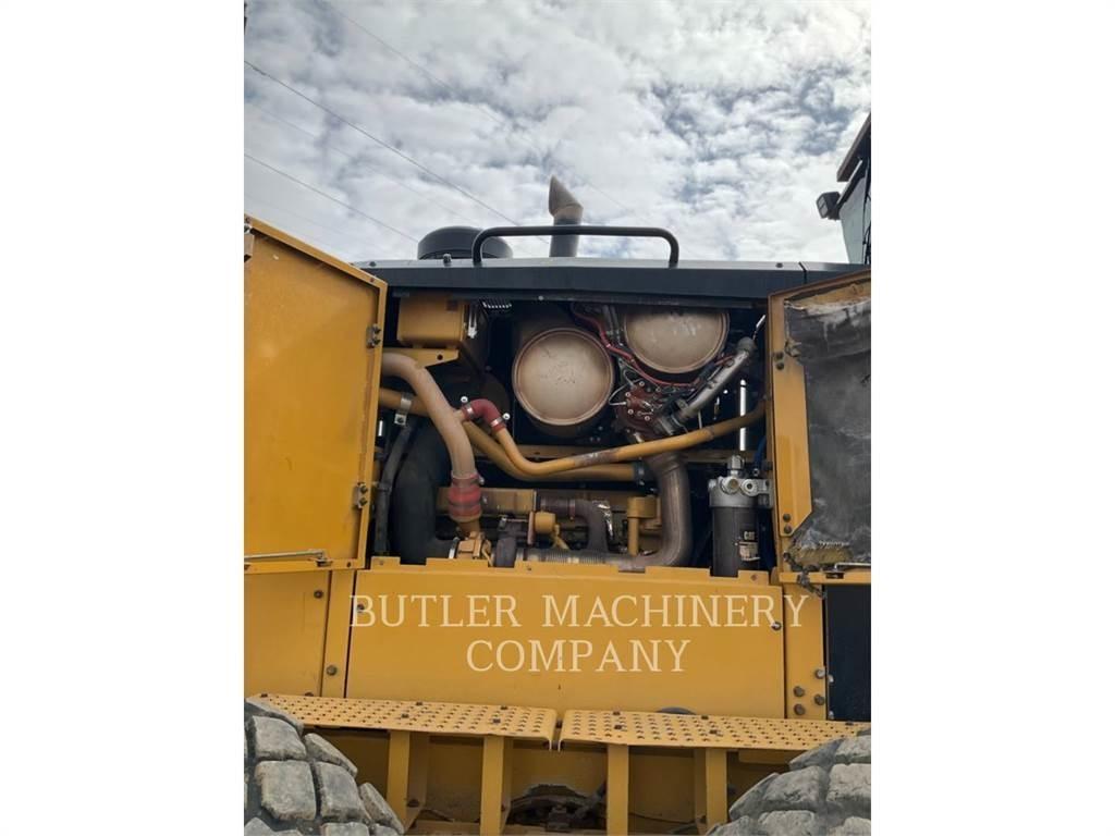 CAT 16M3 Grejdery