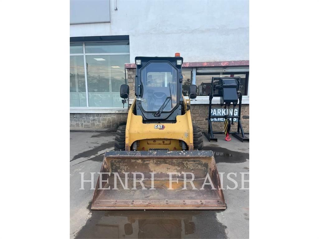CAT 226B3 Šmykom riadené nakladače
