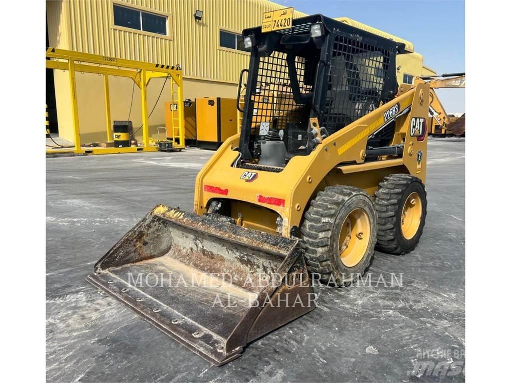 CAT 226B3LRC Šmykom riadené nakladače