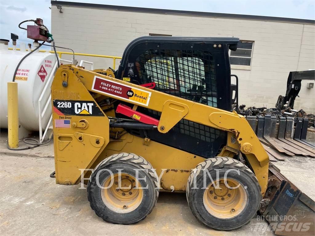 CAT 226D Šmykom riadené nakladače