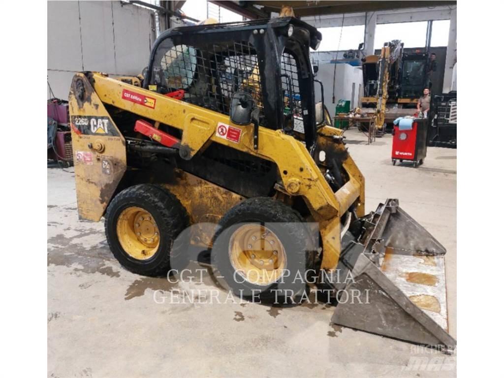 CAT 226D Šmykom riadené nakladače