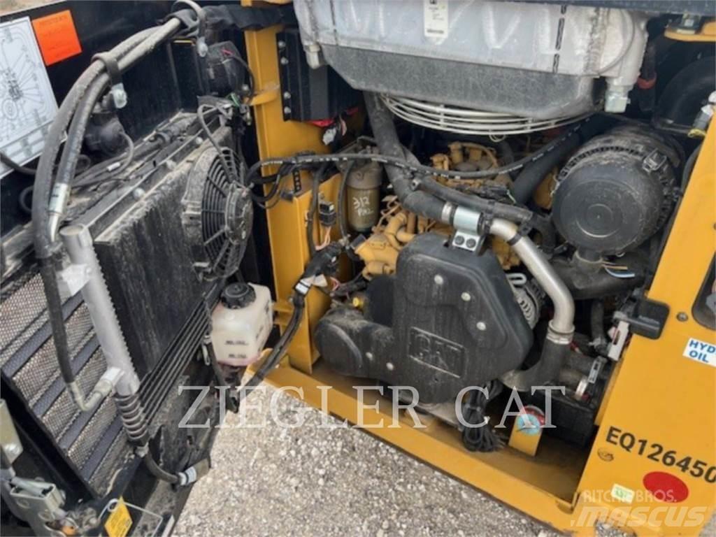 CAT 226D Šmykom riadené nakladače