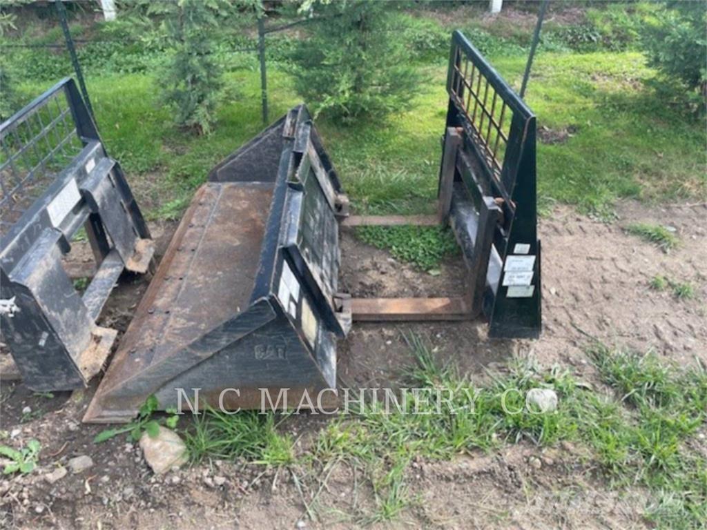 CAT 226D Šmykom riadené nakladače