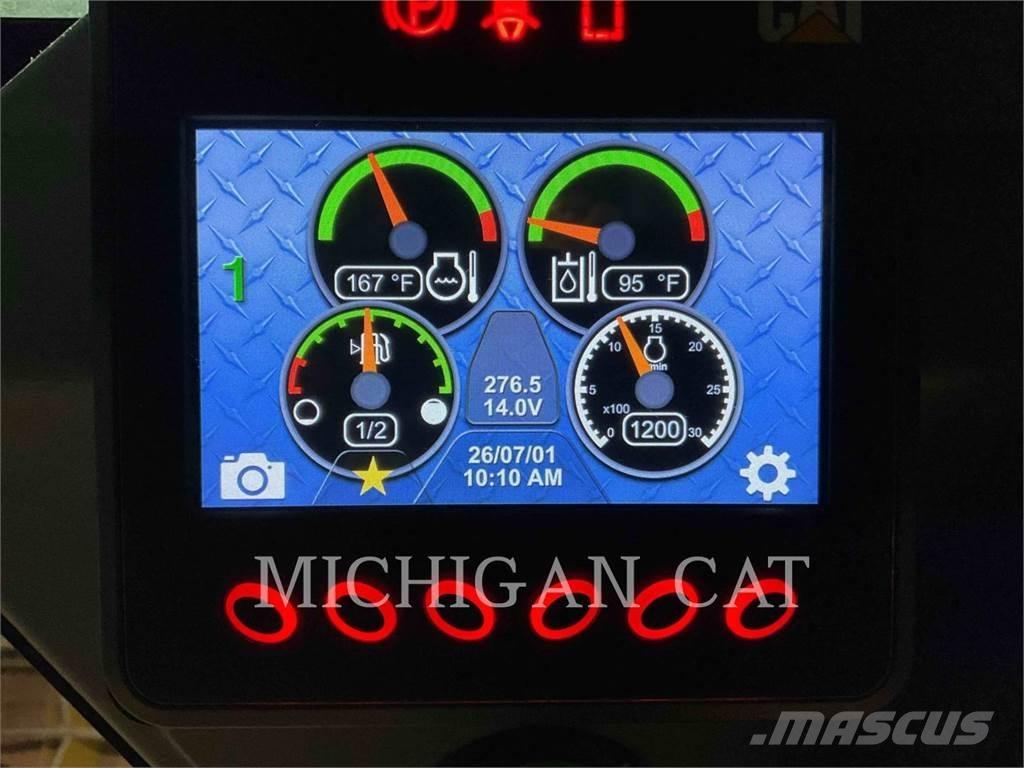 CAT 226D3 AQ Šmykom riadené nakladače