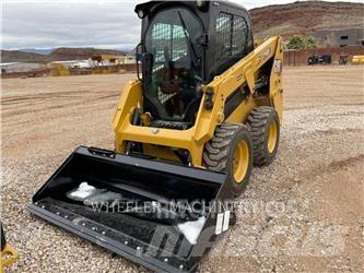CAT 226D3 C3H2 Šmykom riadené nakladače