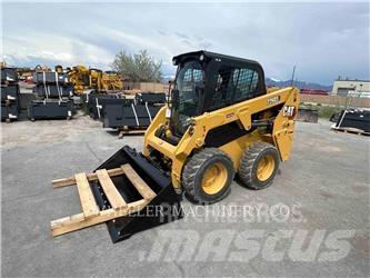 CAT 226D3 C3H2 Šmykom riadené nakladače