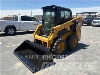 CAT 226D3 C3H2 Šmykom riadené nakladače