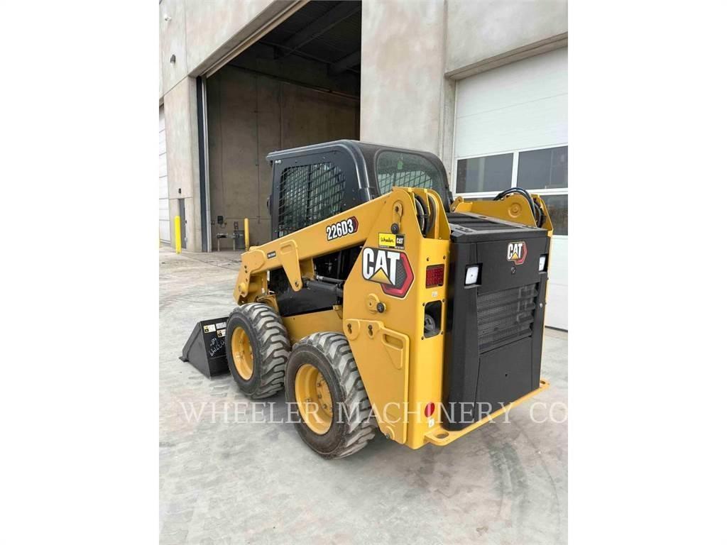CAT 226D3 C3H2 Šmykom riadené nakladače