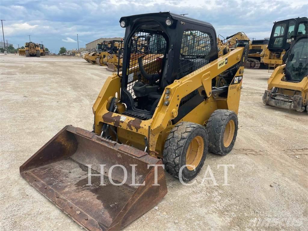 CAT 232D Šmykom riadené nakladače