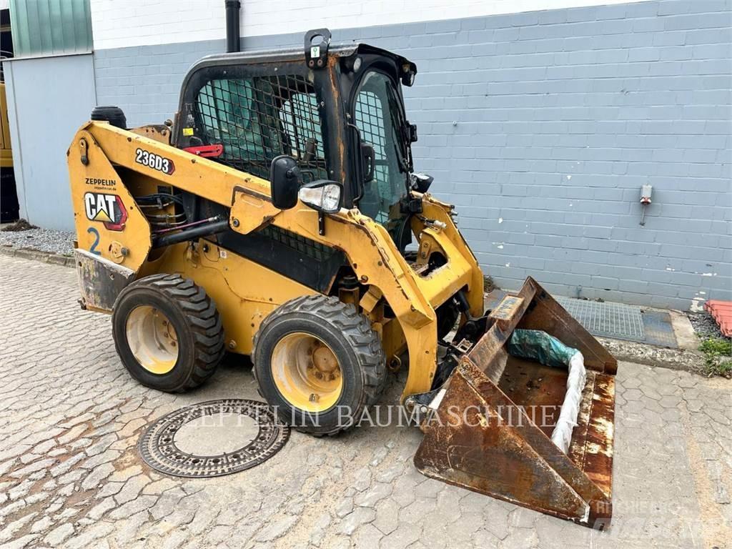 CAT 236D Šmykom riadené nakladače