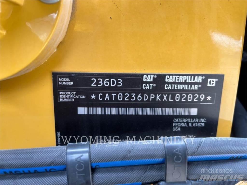 CAT 236D3 Šmykom riadené nakladače