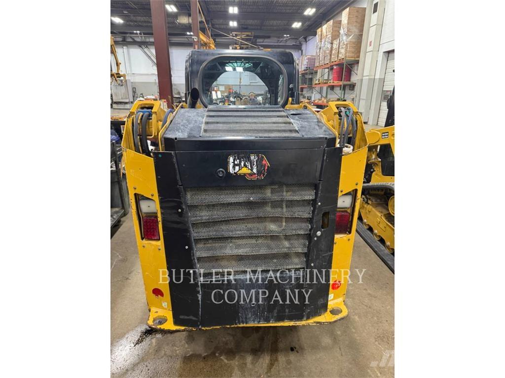 CAT 236D3 C3H1 Šmykom riadené nakladače