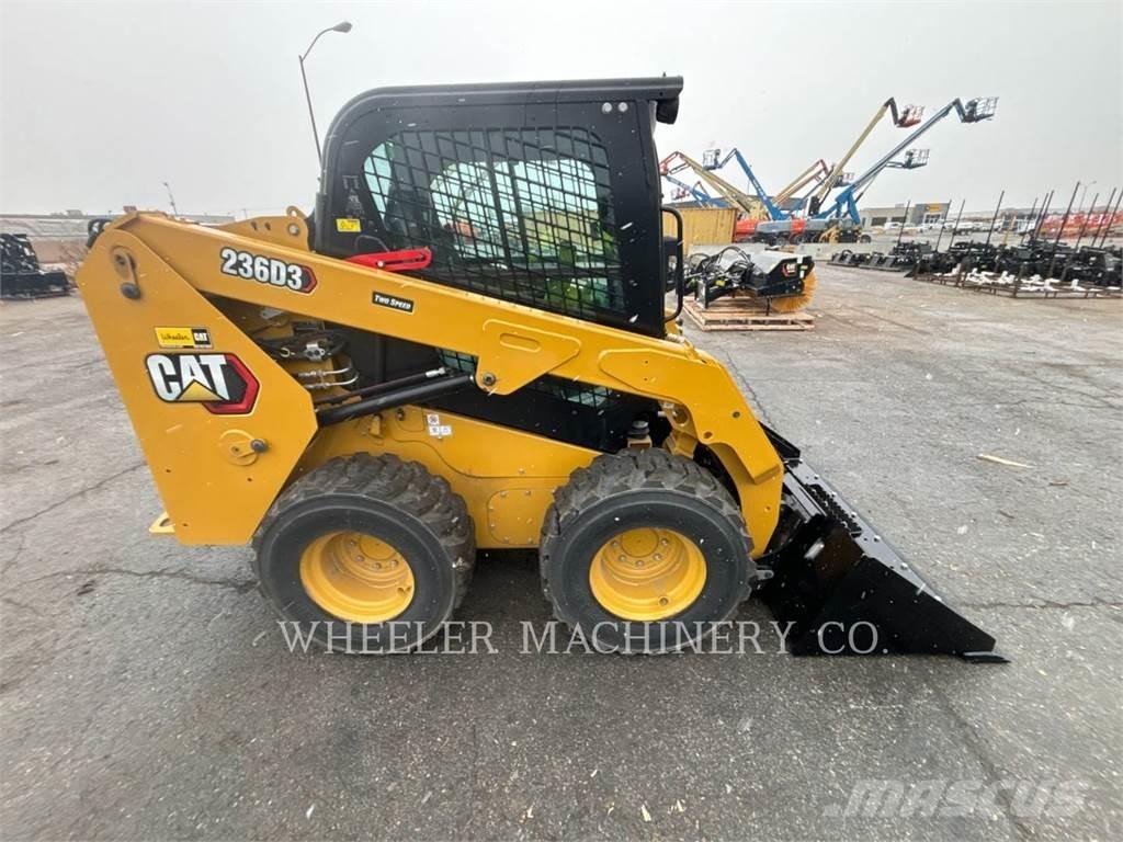 CAT 236D3 C3H2 Šmykom riadené nakladače