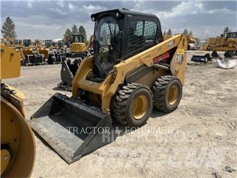 CAT 236D3 H2CB Šmykom riadené nakladače