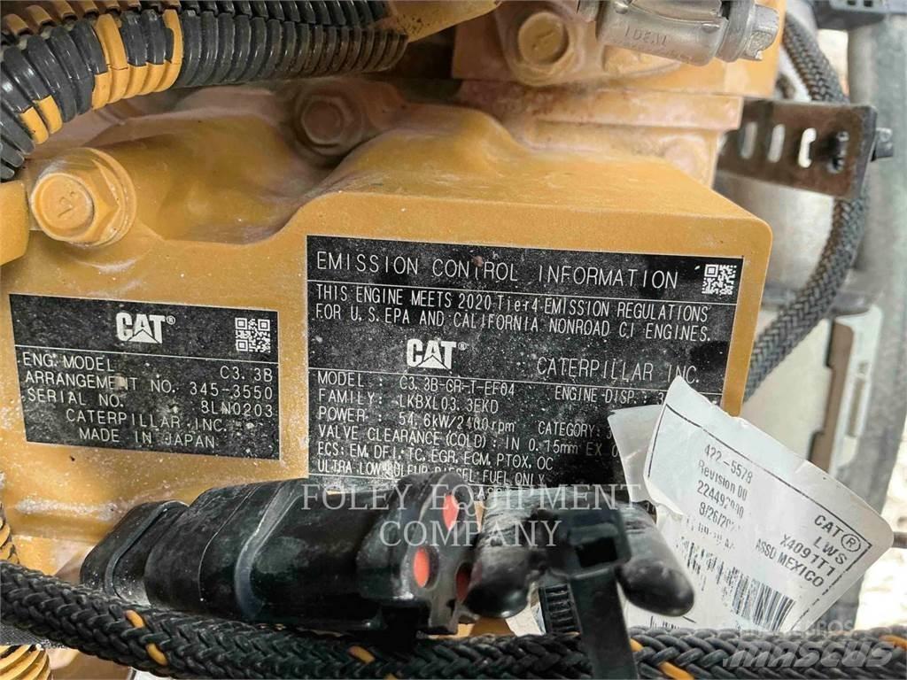 CAT 236D3STD2C Šmykom riadené nakladače