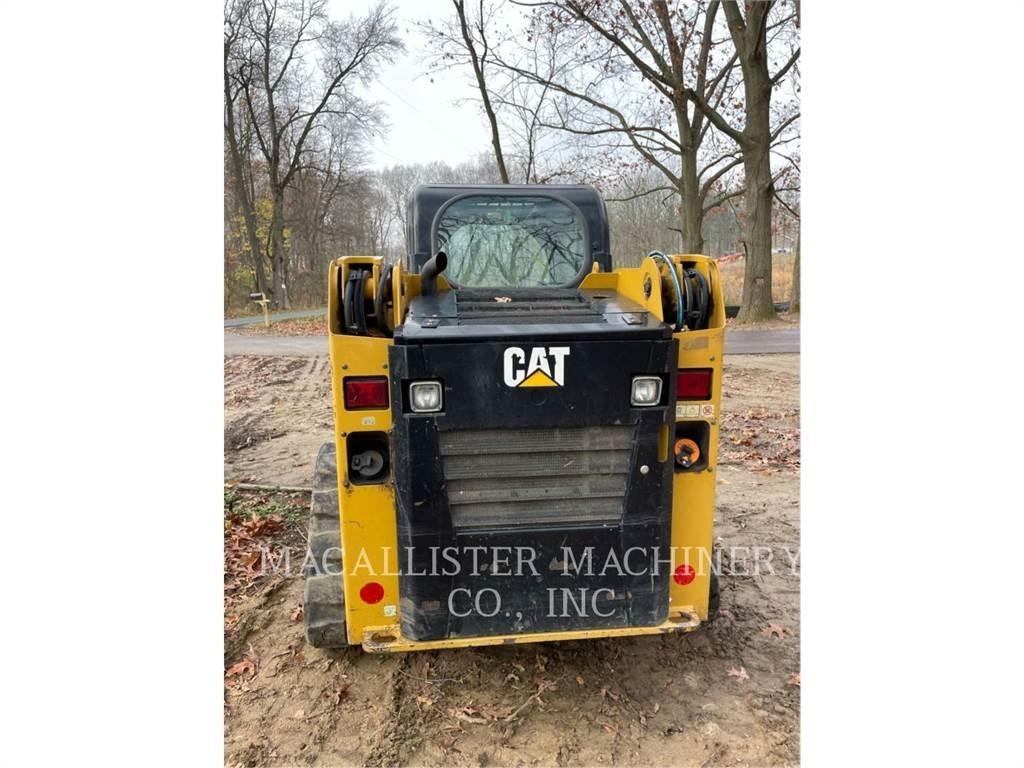 CAT 239D Pásové nakladače