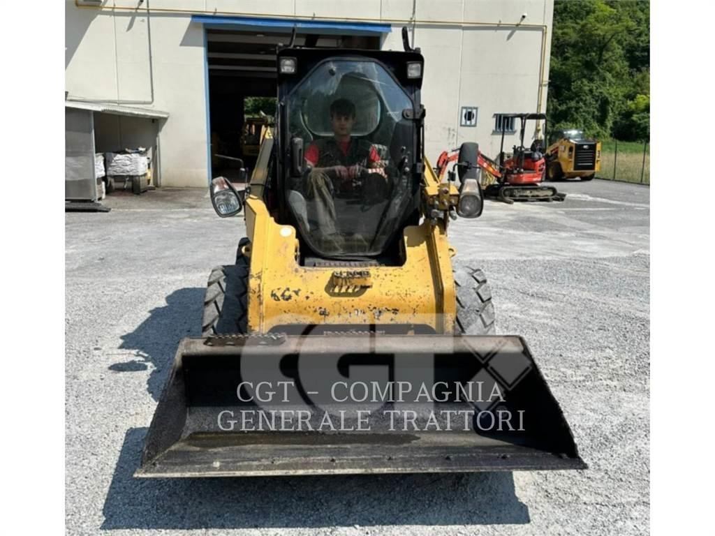CAT 246C ZDC Šmykom riadené nakladače