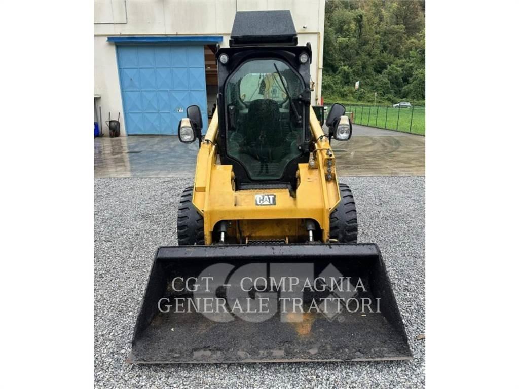 CAT 246D Šmykom riadené nakladače