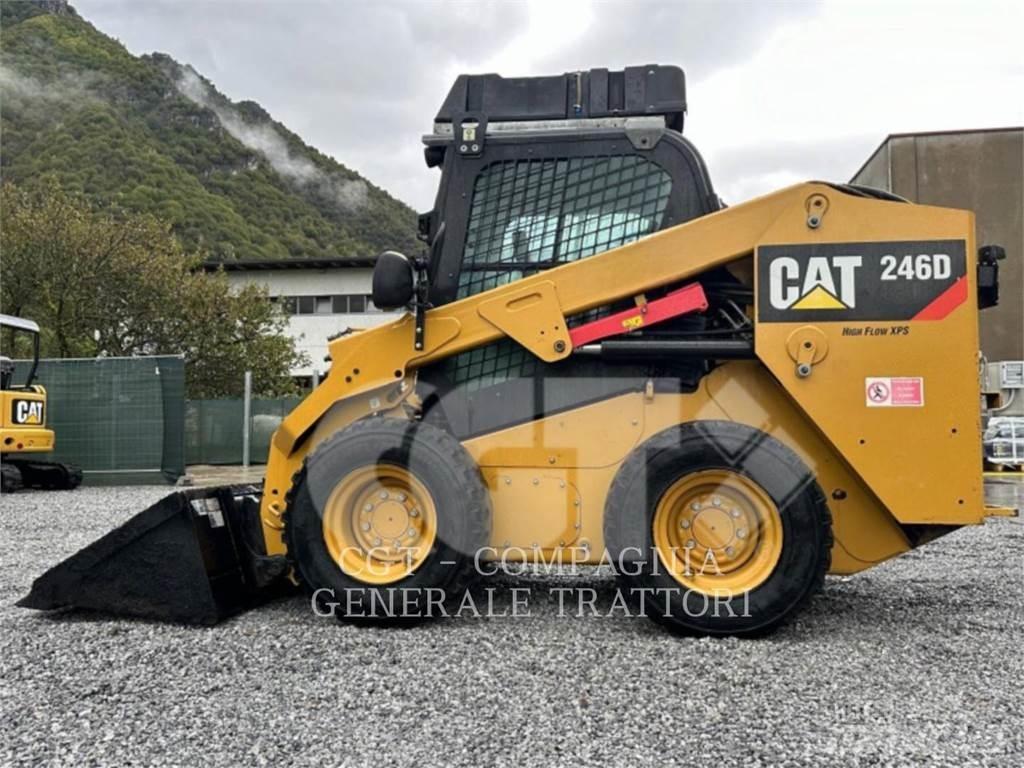 CAT 246D Šmykom riadené nakladače