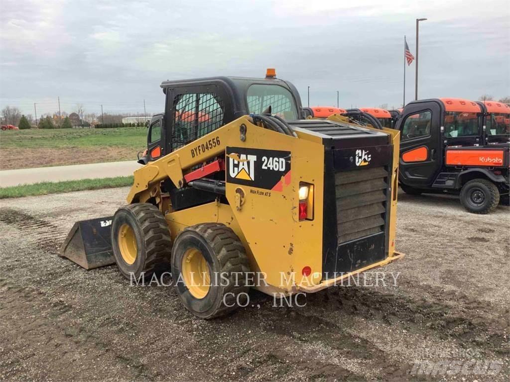 CAT 246D Šmykom riadené nakladače