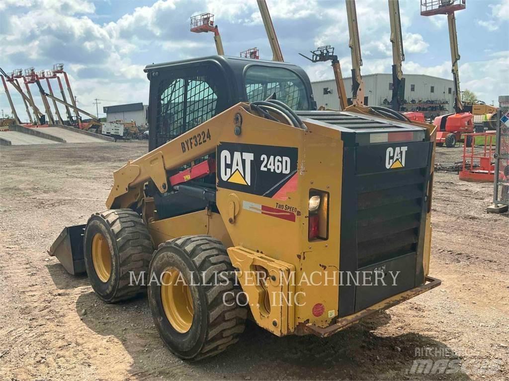 CAT 246D Šmykom riadené nakladače