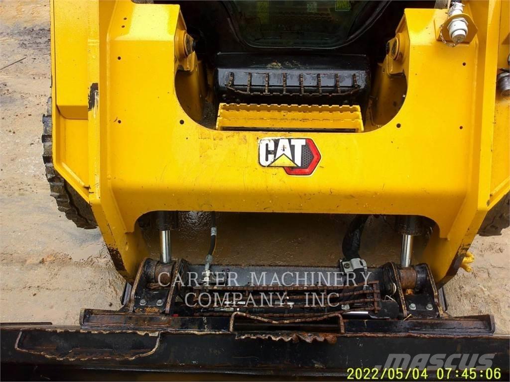 CAT 246D3 AC Šmykom riadené nakladače