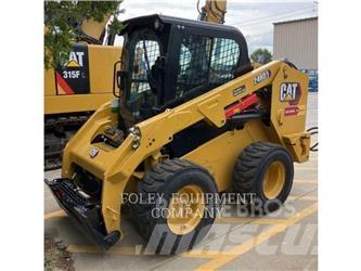 CAT 246D3XPS2C Šmykom riadené nakladače