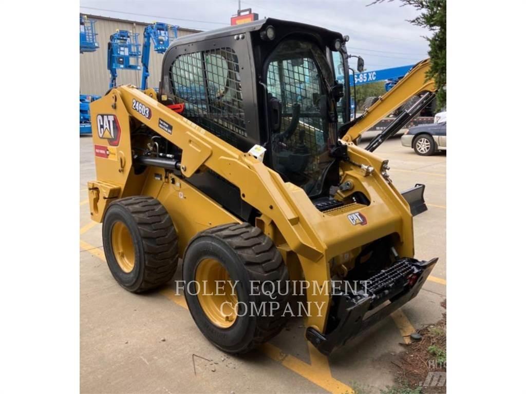 CAT 246D3XPS2C Šmykom riadené nakladače