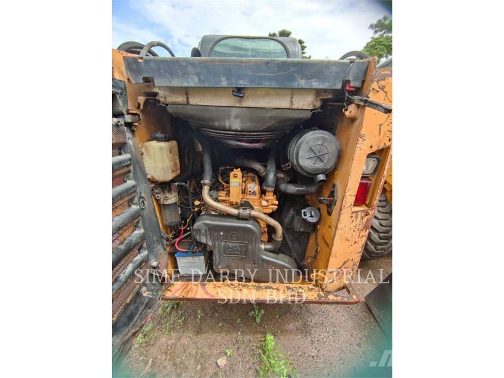 CAT 246DLRC Šmykom riadené nakladače