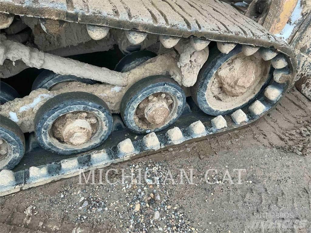 CAT 247B3 AQ Šmykom riadené nakladače