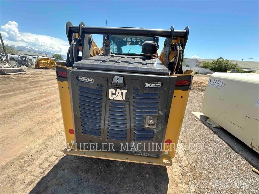 CAT 255 C3H2 Pásové nakladače
