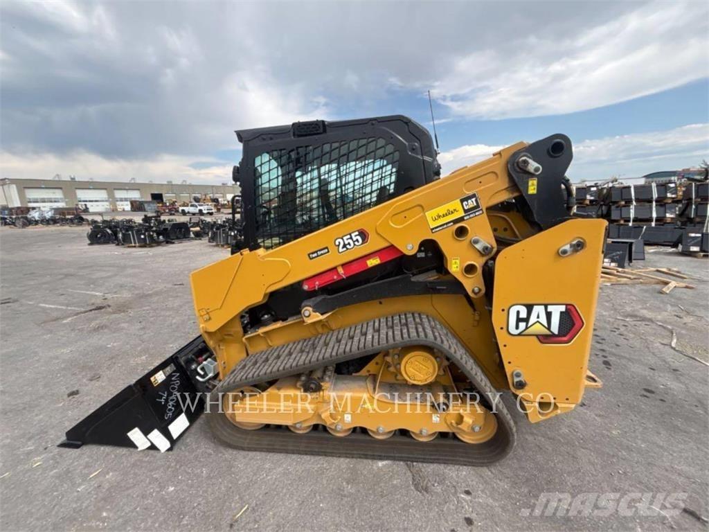 CAT 255 C3H2 Pásové nakladače