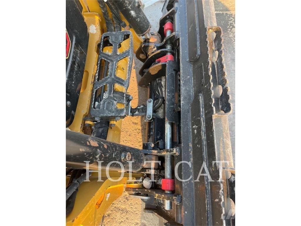 CAT 255 DEMO Šmykom riadené nakladače