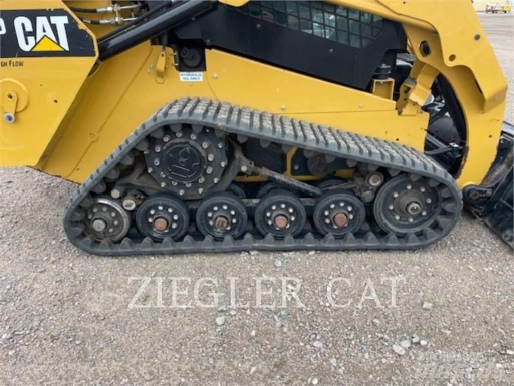 CAT 257D Pásové nakladače