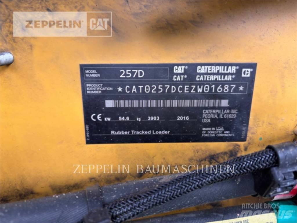 CAT 257D Šmykom riadené nakladače