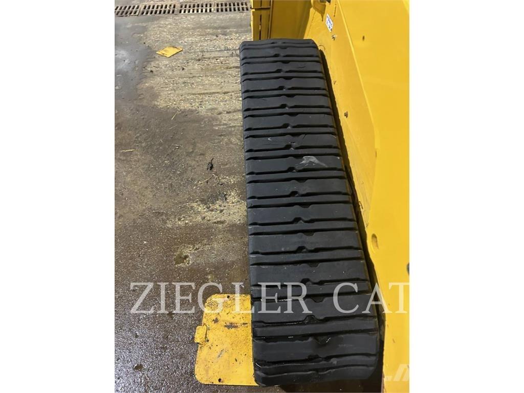 CAT 257D Pásové nakladače
