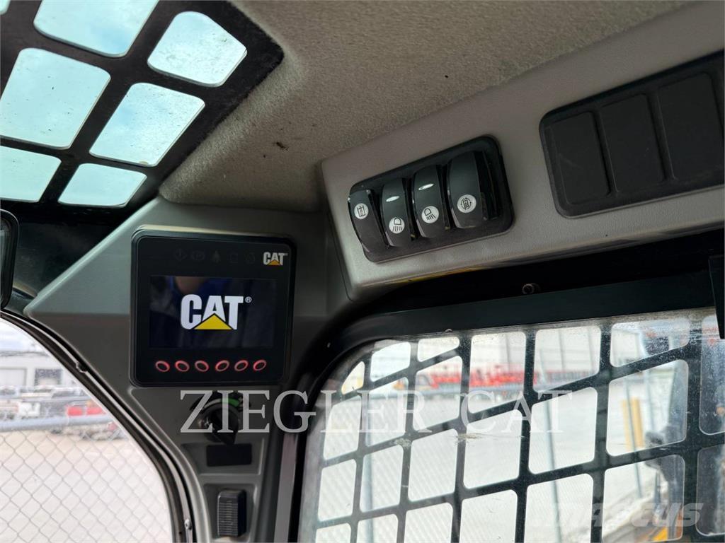 CAT 259D Pásové nakladače