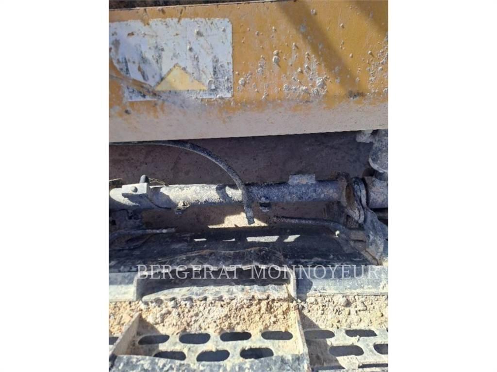 CAT 259D Pásové nakladače