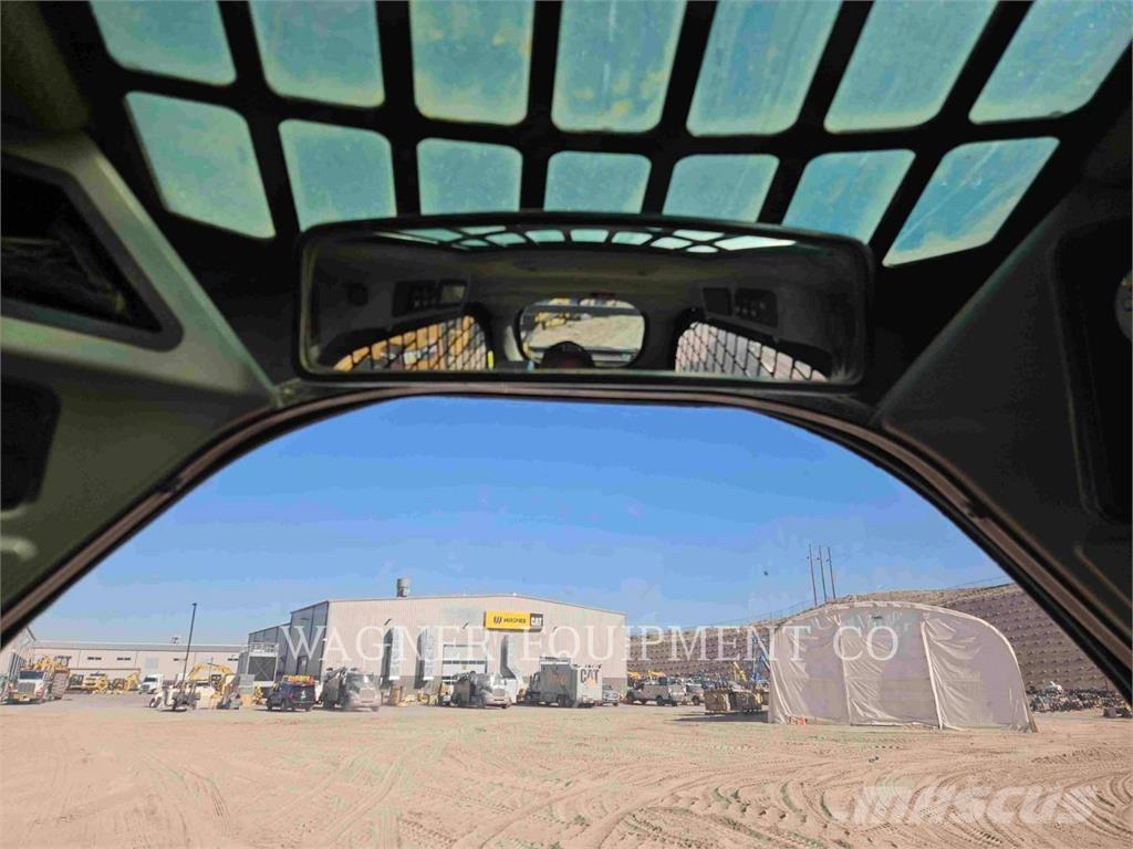 CAT 259D Pásové nakladače