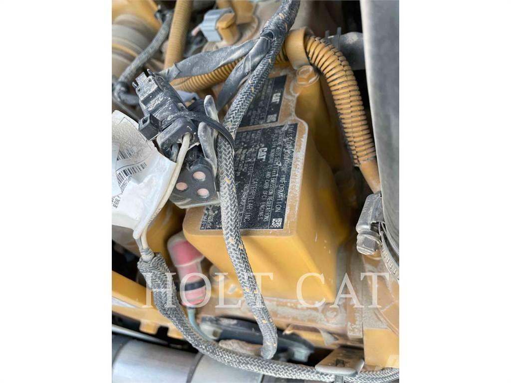 CAT 259D CAB Šmykom riadené nakladače