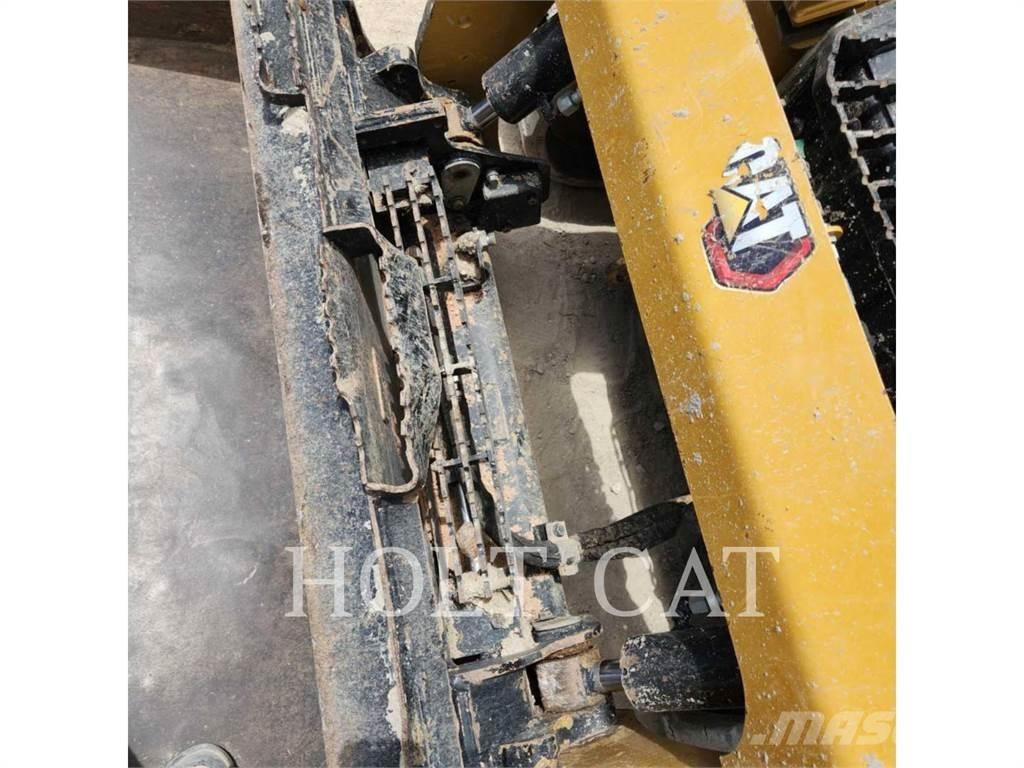 CAT 259D CAB Šmykom riadené nakladače