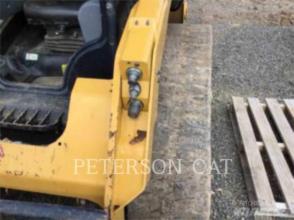 CAT 259D3 Šmykom riadené nakladače