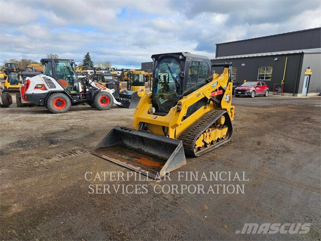 CAT 259D3 Pásové nakladače