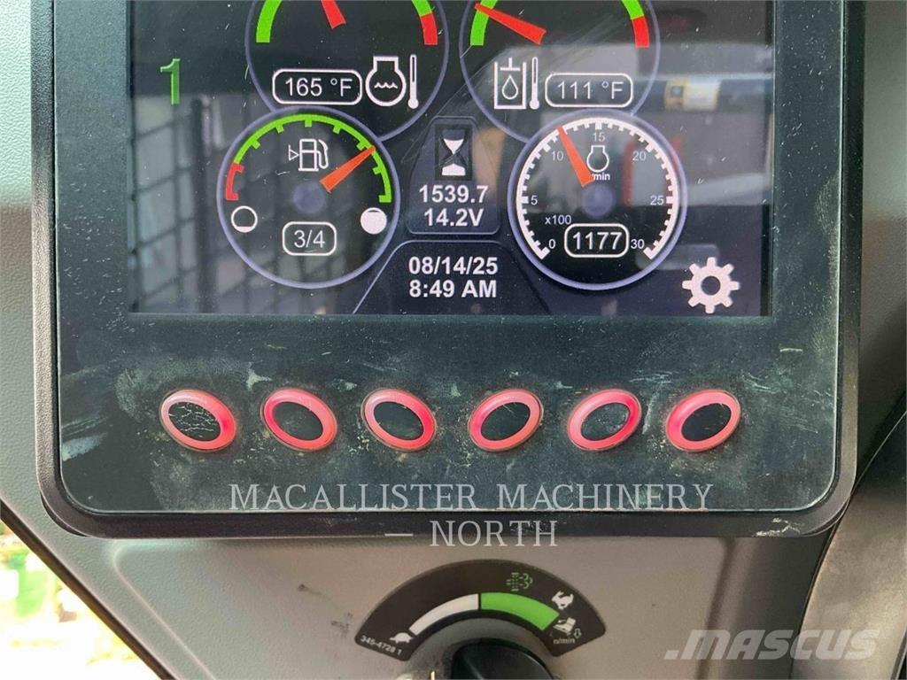 CAT 259D3 AQB Šmykom riadené nakladače