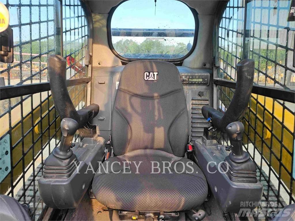 CAT 259D3 HF Šmykom riadené nakladače