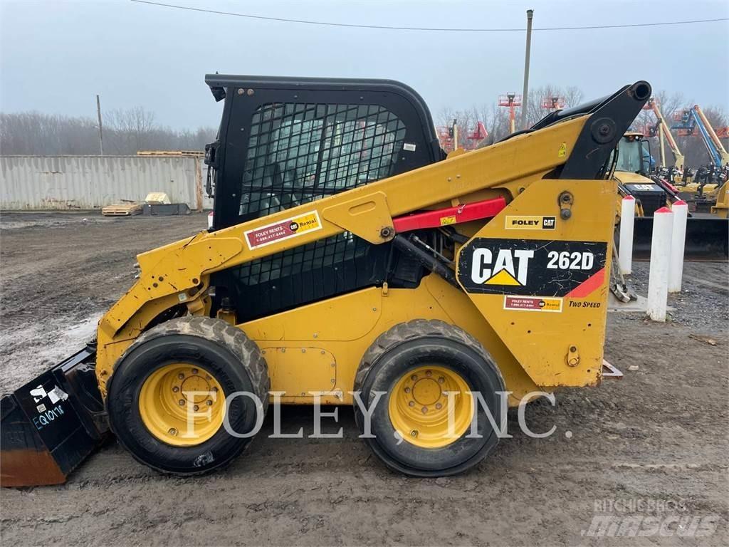 CAT 262D Šmykom riadené nakladače