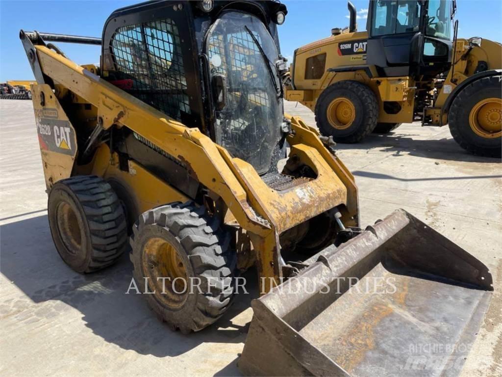 CAT 262D Šmykom riadené nakladače